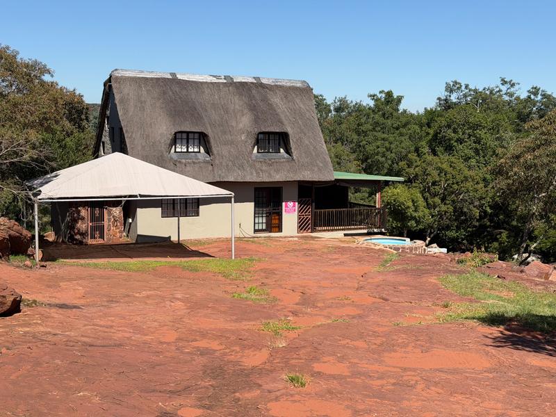 70 Bedroom Property for Sale in Middelburg Eastern Cape